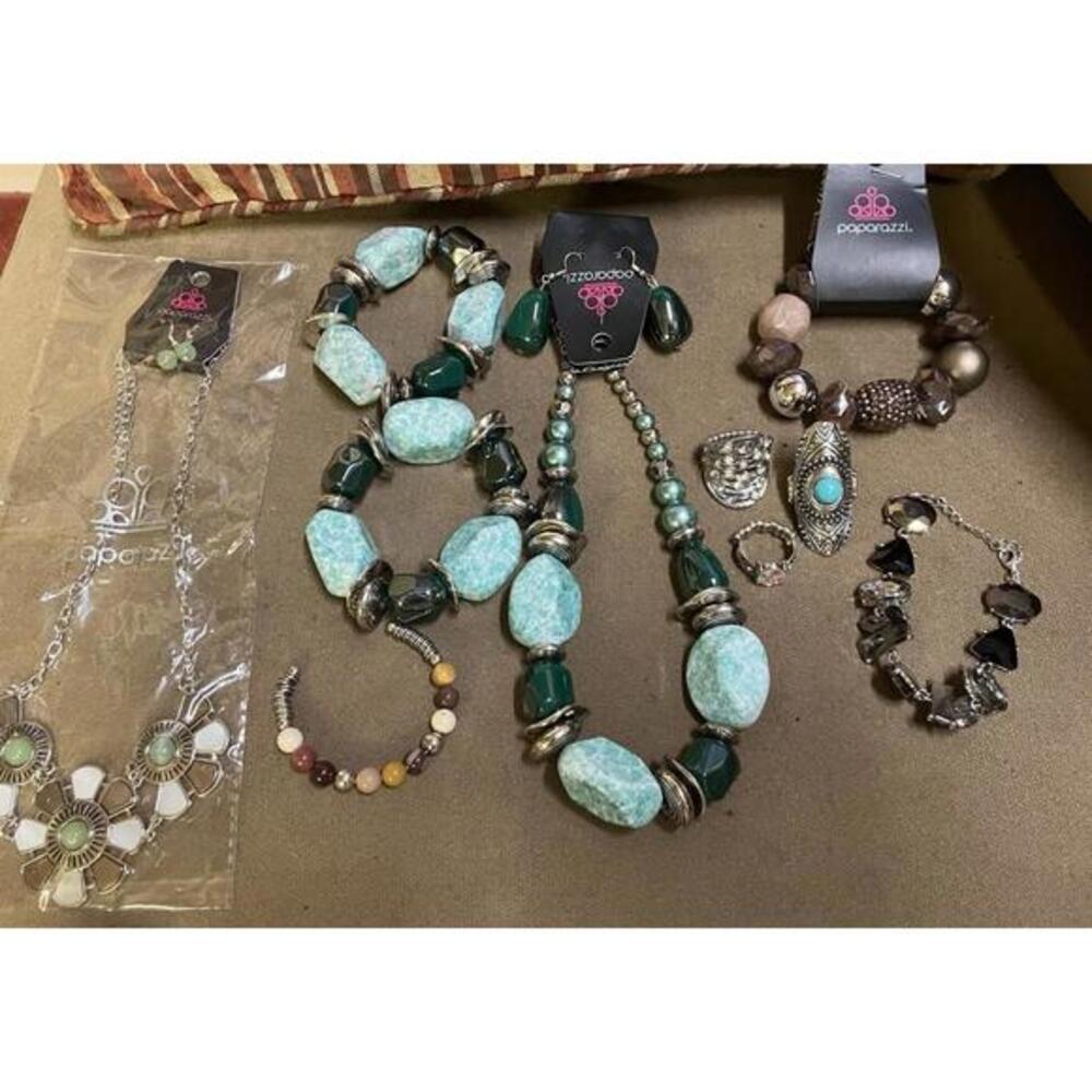Paparazzi Jewelry Mix Lot‎ New Almost 1 Pound